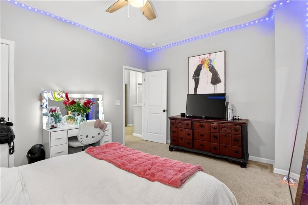 Image 27 of property listing at 4130 Birch Springs Court, Cumming, GA 30028