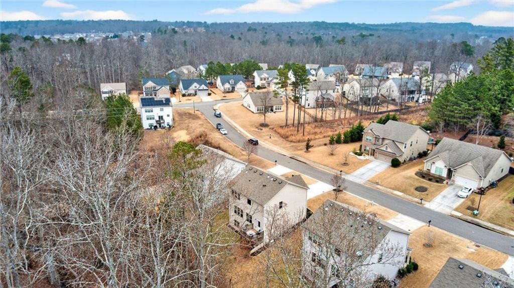 Image 40 of property listing at 4130 Birch Springs Court, Cumming, GA 30028