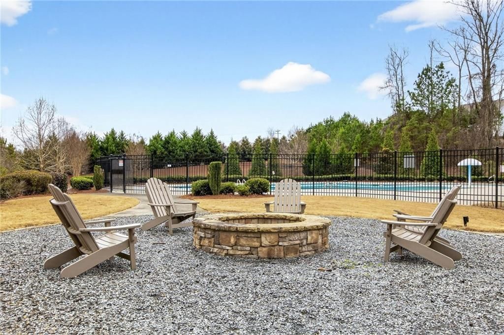 Image 43 of property listing at 4130 Birch Springs Court, Cumming, GA 30028