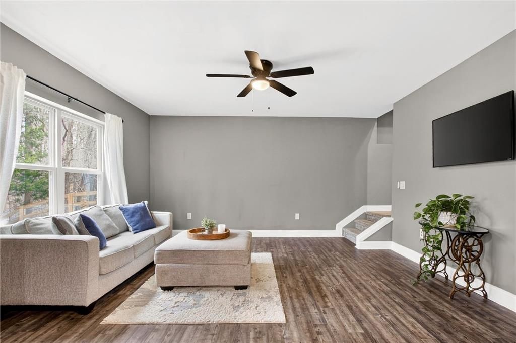 Image 5 of property listing at 4130 Birch Springs Court, Cumming, GA 30028