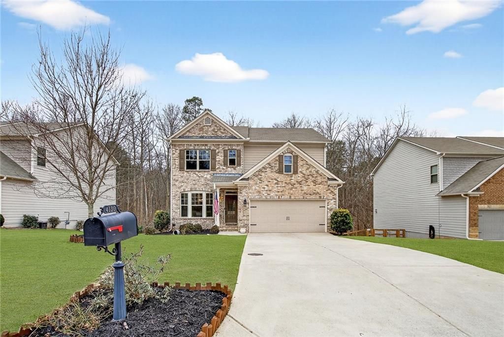 Image 7 of property listing at 4130 Birch Springs Court, Cumming, GA 30028