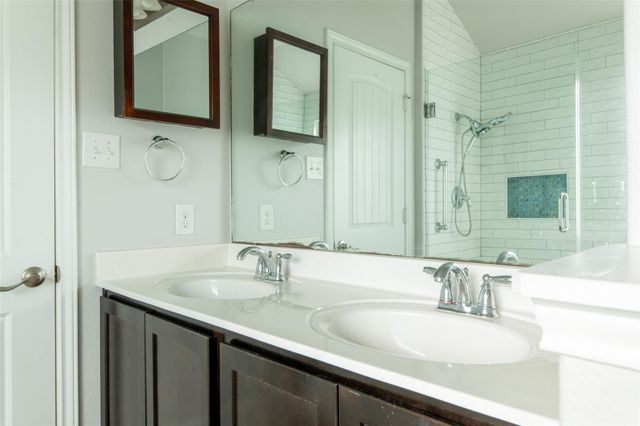 2101 Stonehaven, San Marcos, TX 78666