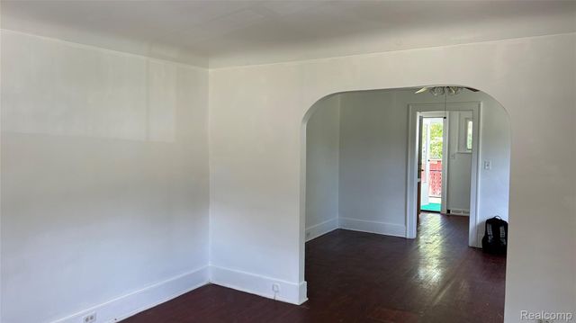 2202 Brown Street, Flint, MI 48503