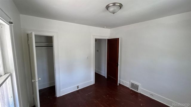 2202 Brown Street, Flint, MI 48503