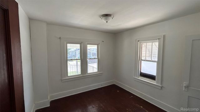 2202 Brown Street, Flint, MI 48503