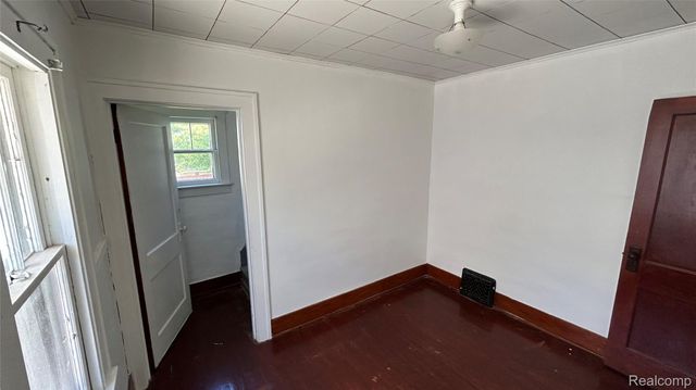 2202 Brown Street, Flint, MI 48503