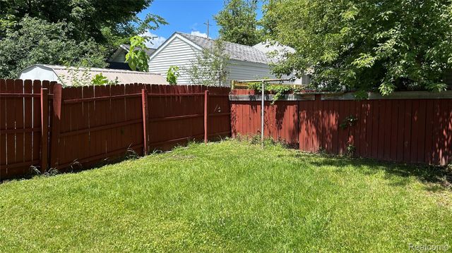 2202 Brown Street, Flint, MI 48503