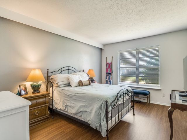 7415-7417 Walling Lane, Dallas, TX 75231