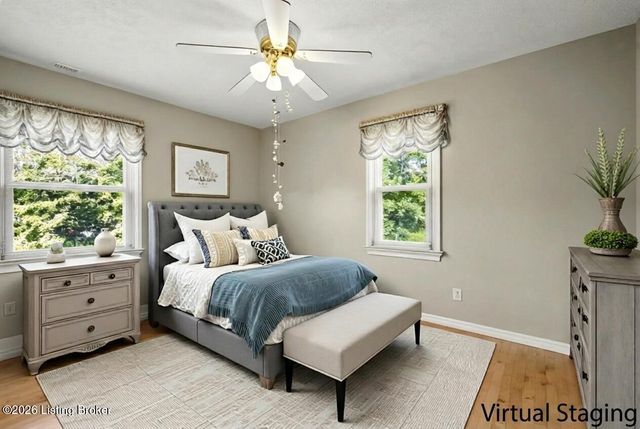 200 Castlerock Dr, Shepherdsville, KY 40165