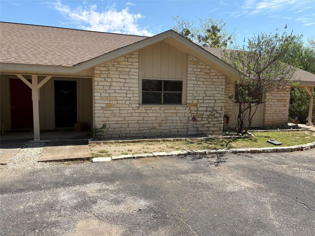 21013 Highland Lake DR D93, Lago Vista, TX 78645