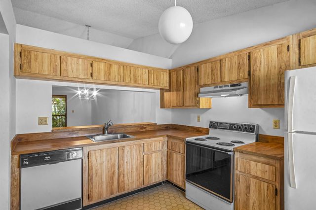 22076 Palms Way 203, Boca Raton, FL 33433