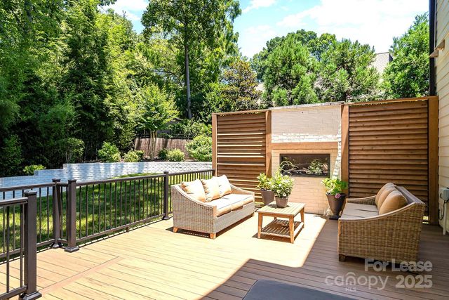 5552 Holyoke Lane, Charlotte, NC 28226