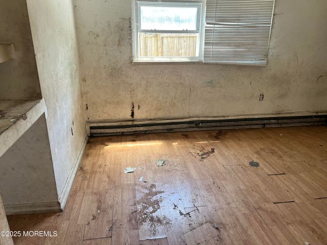 614 Beach Boulevard, Forked River, NJ 08731