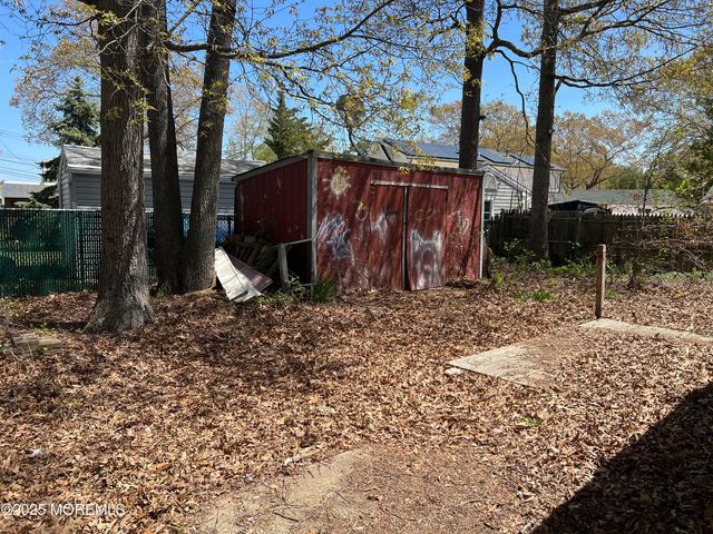 614 Beach Boulevard, Forked River, NJ 08731