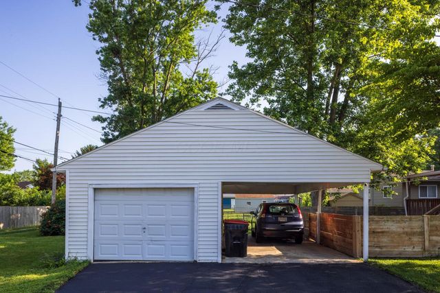 135 S 31st Street, Newark, OH 43055