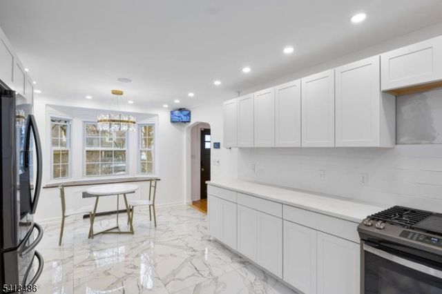 224 Swarthmore Rd, Linden City, NJ 07036