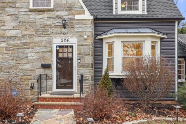 224 Swarthmore Rd, Linden City, NJ 07036