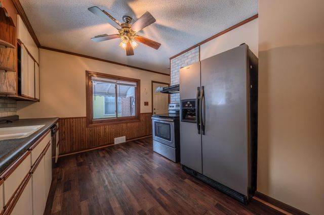 1223 Mclean Avenue, Saint Paul, MN 55106