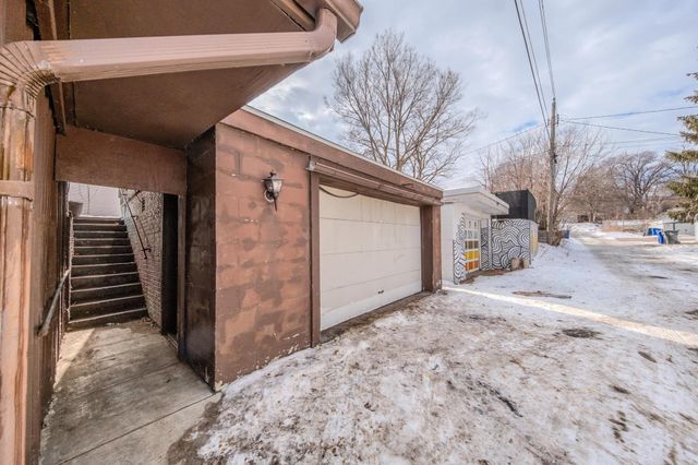 1223 Mclean Avenue, Saint Paul, MN 55106