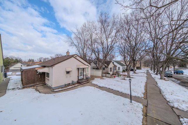 1223 Mclean Avenue, Saint Paul, MN 55106