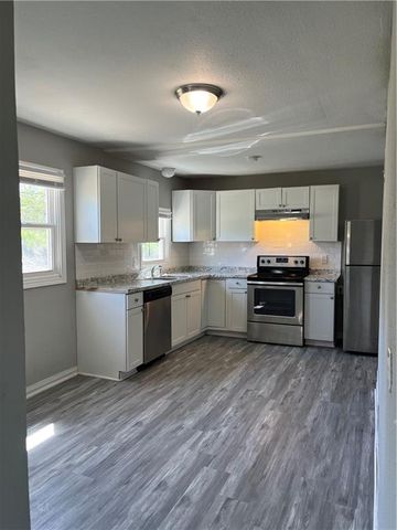 6146 Parkview Avenue, Kansas City, KS 66104