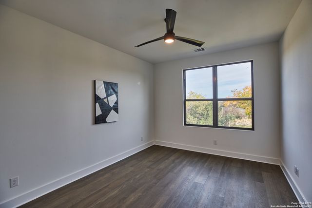 1835 Flamingo Dr No 4, San Antonio, TX 78209