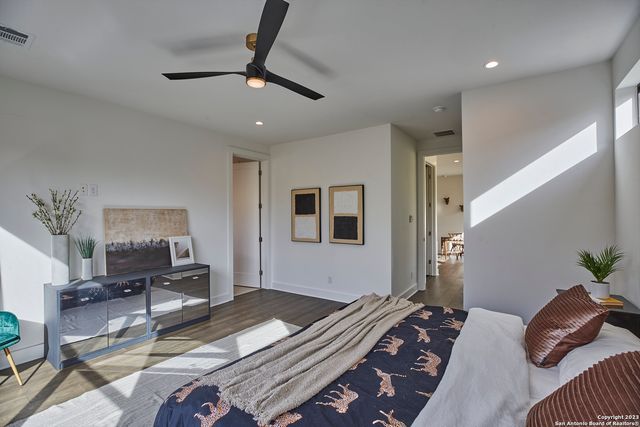 1835 Flamingo Dr No 4, San Antonio, TX 78209