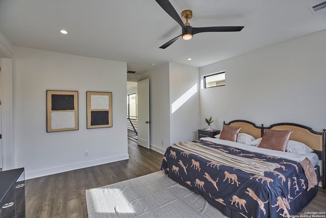 1835 Flamingo Dr No 4, San Antonio, TX 78209