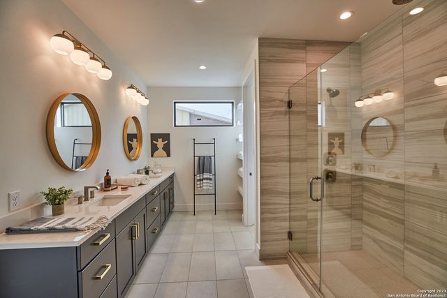 1835 Flamingo Dr No 4, San Antonio, TX 78209