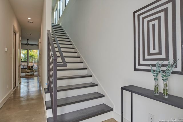 1835 Flamingo Dr No 4, San Antonio, TX 78209