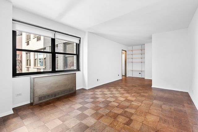 115 E 9th St Apt 10N, New York City, NY 10003