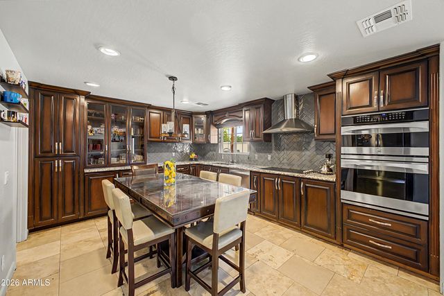 8709 W SUPERIOR Avenue, Tolleson, AZ 85353