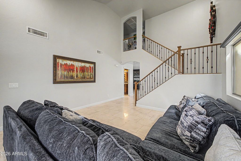 8709 W SUPERIOR Avenue, Tolleson, AZ 85353 — photo 4