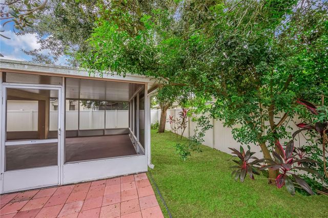 13935 CHALK HILL PLACE, Riverview, FL 33579