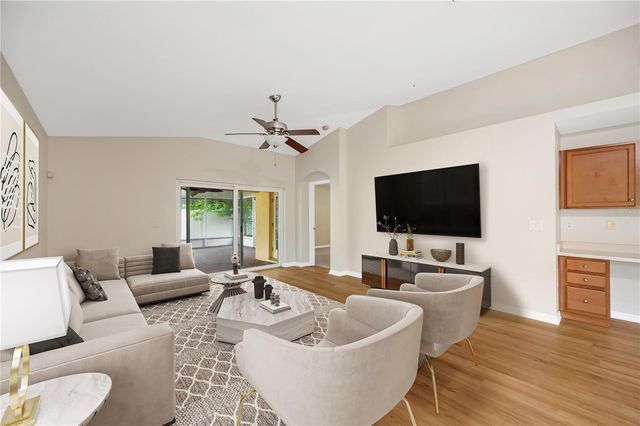 13935 CHALK HILL PLACE, Riverview, FL 33579