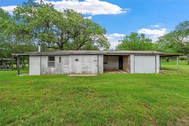 235 Country Drive, Waco, TX 76705