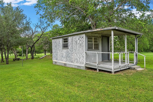 235 Country Drive, Waco, TX 76705