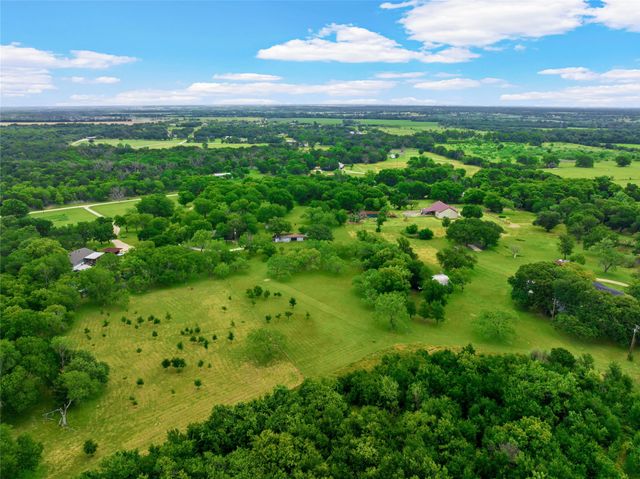 235 Country Drive, Waco, TX 76705