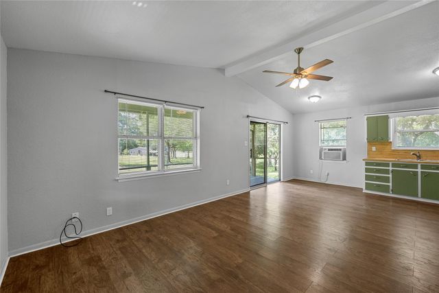 235 Country Drive, Waco, TX 76705