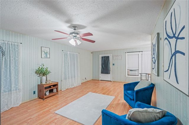 1514 Devon Dr, Corpus Christi, TX 78415