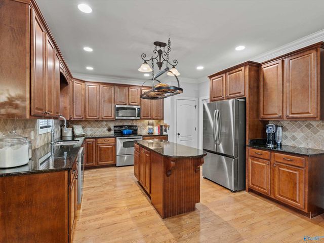 151 Lincarrie Lane, Harvest, AL 35749