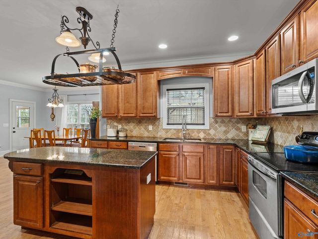 151 Lincarrie Lane, Harvest, AL 35749