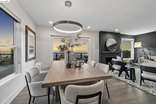 341 Rishell Dr, Oakland, CA 94619