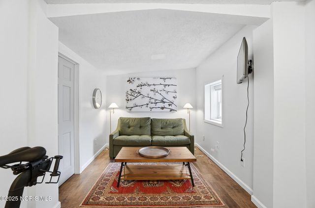 829 Maple Avenue, Findlay, OH 45840