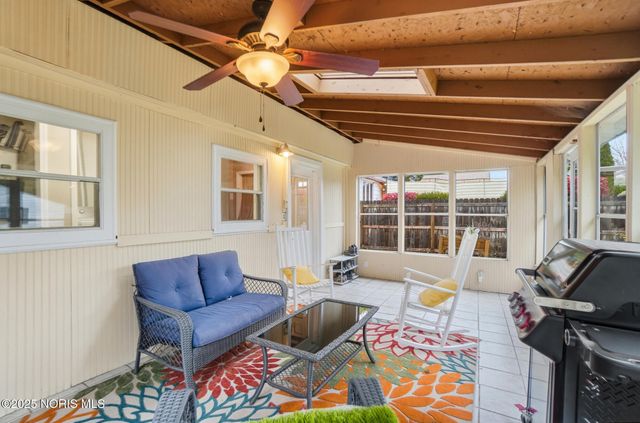 829 Maple Avenue, Findlay, OH 45840