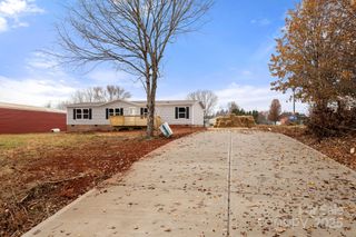 135 Rock Olive Drive, Rockwell, NC 28138