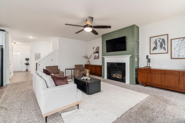 4077 Topsail Drive, Lewis Center, OH 43035