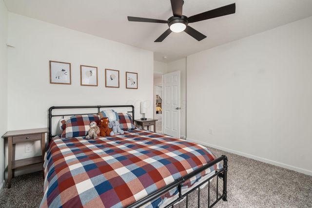 4077 Topsail Drive, Lewis Center, OH 43035