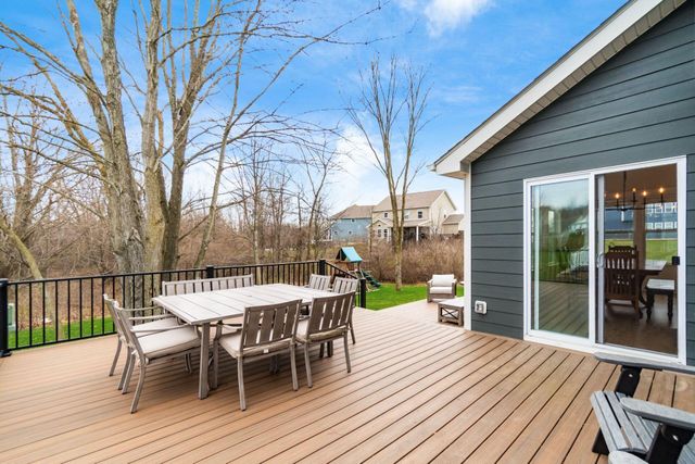 4077 Topsail Drive, Lewis Center, OH 43035