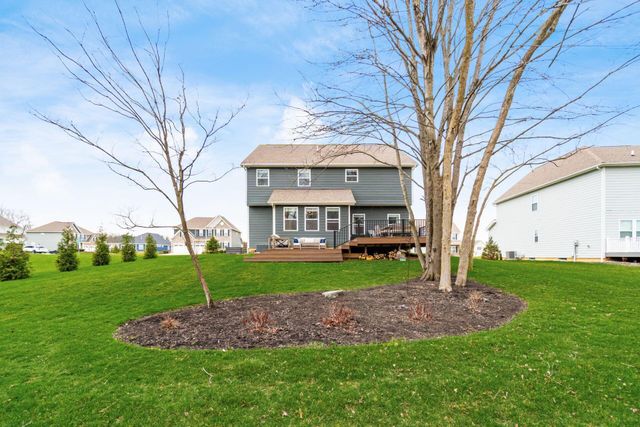 4077 Topsail Drive, Lewis Center, OH 43035